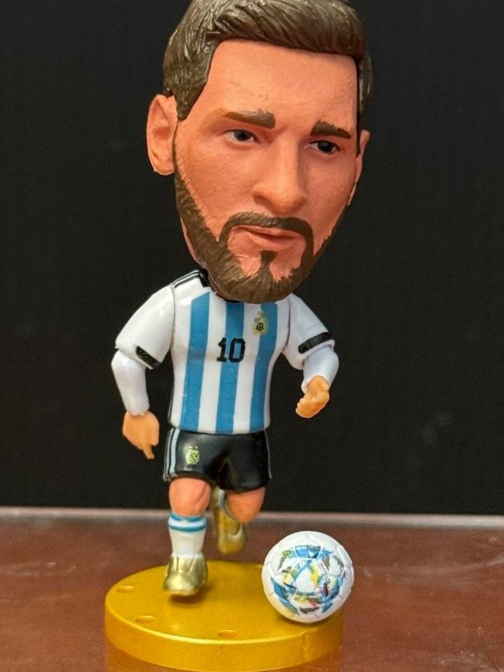 Lionel Messi Argentina Fat Head Figurine – Poseable Soccer Collectible